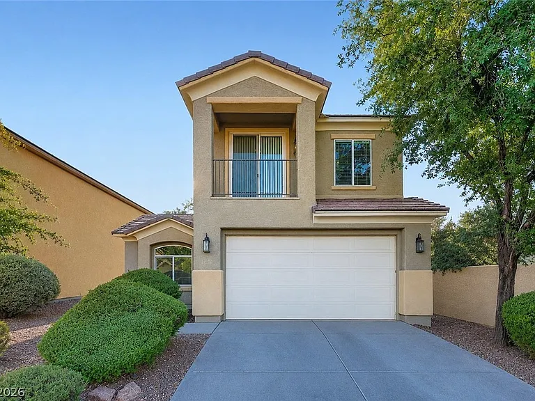 8229 Oakshire St — Photo 1