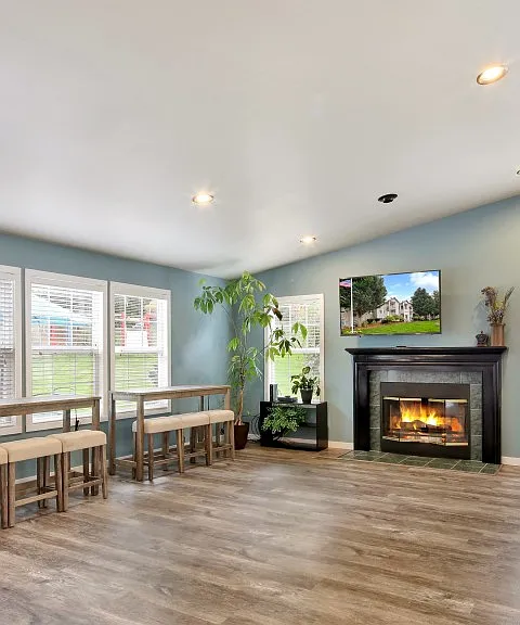 Maple Park Apartments — Photo 12