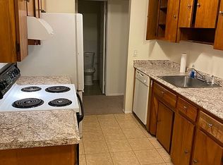 6 Rolling Way Unit G, Peekskill, NY 10566