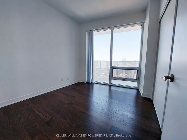 88 Harbour St #6304 — Photo 8
