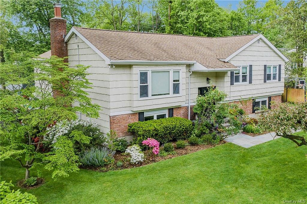 14 Pinebrook Drive, White Plains, NY 10605 Zillow