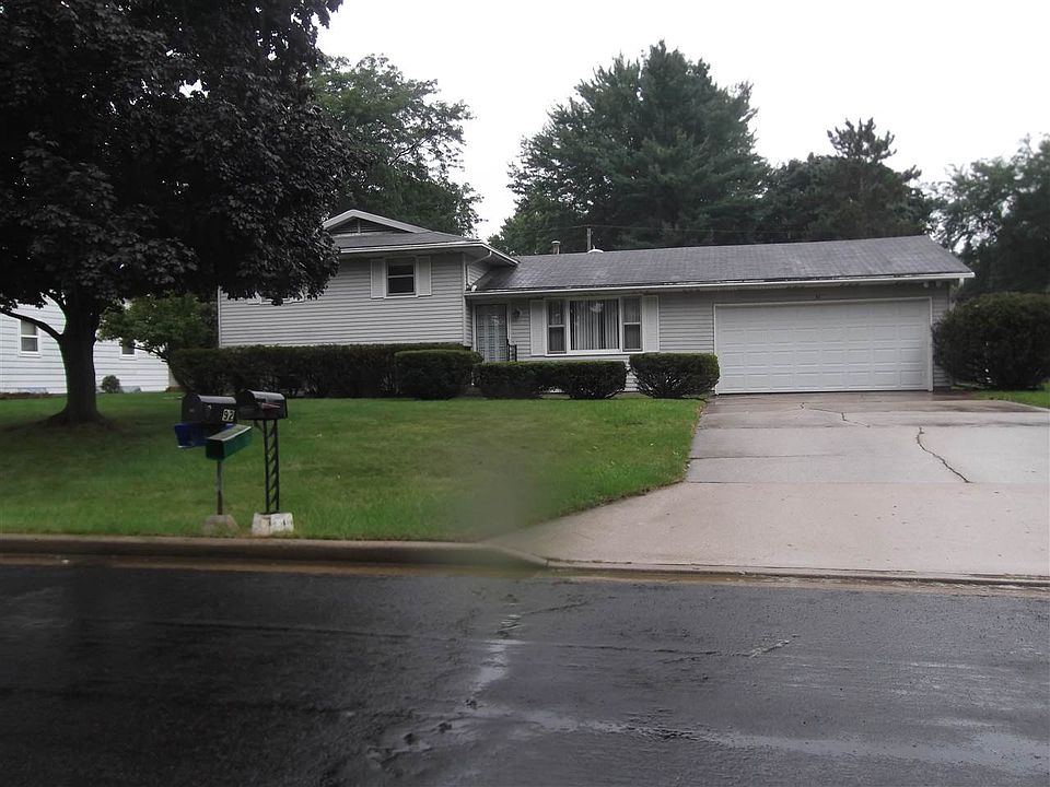 1st image of 91 Greenway Dr
