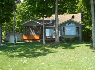 18707 Wild Leek Ln, Germfask, MI 49836