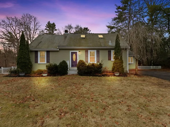 175 White St, Raynham, MA 02767