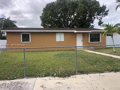 30100 SW 150th Ct — Photo 2