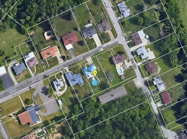4306 Se Dr, Steubenville, OH 43953