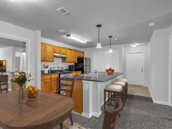Osceola Pointe
