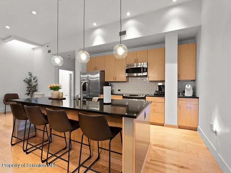 509 Bogart Pl #202 — Photo 3