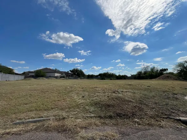315 Rhone Ln, Laredo, TX 78041