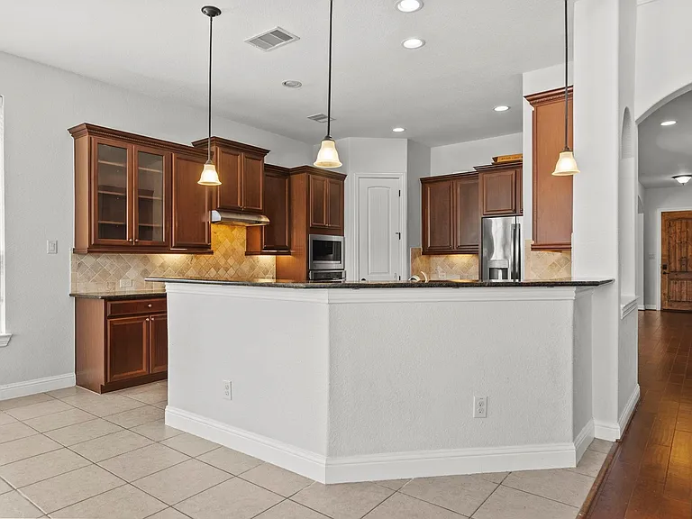 26111 Tintagel Ln — Photo 15