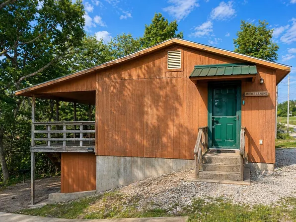 11099 SW State Rte 7, Clinton, MO 64735