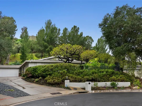 21616 Cezanne Pl, Woodland Hills, CA 91364