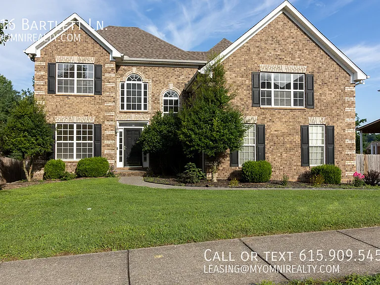 116 Bartlett Ln — Photo 1