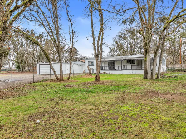 6630 Ponderosa St, Central Pt, OR 97502