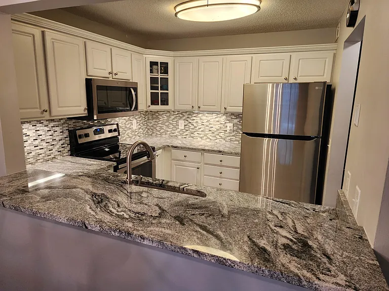 1221 Westview Ln #207 — Photo 7