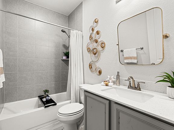 3rd image of 223 Baldovino Skyway