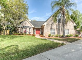332 Sparrow Wood Ct, Lake Mary, FL 32746