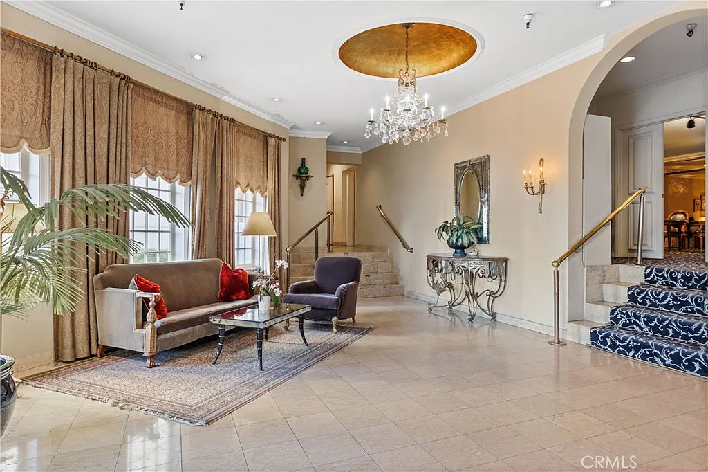2 bed, 2.5 bath, 1553 sqft, $5,995 — Photo 3