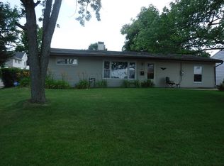 240 Harding St, Medina, OH 44256