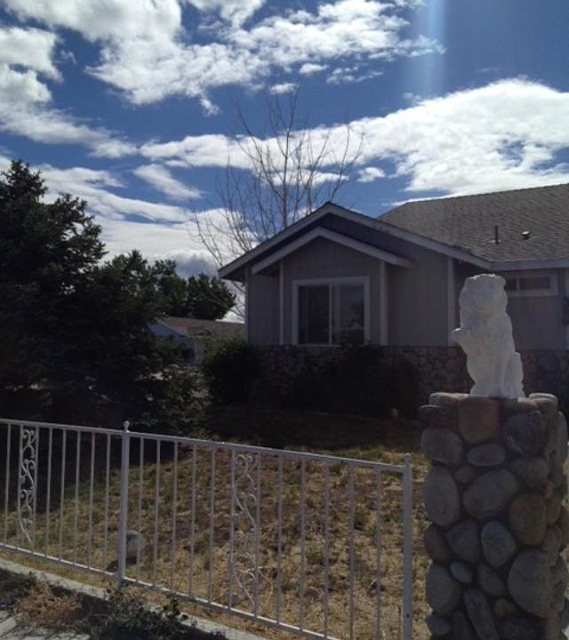 2nd image of 925 Jessica Ln