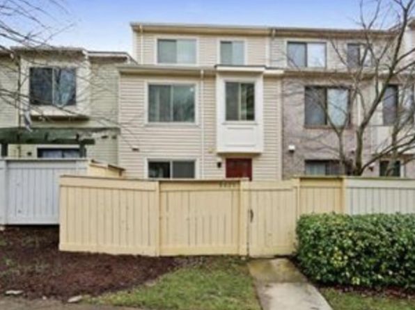9409 Gentle Cir