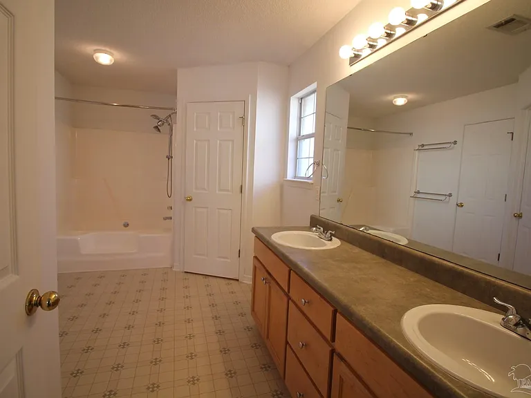 10319 Wailuku Dr — Photo 10