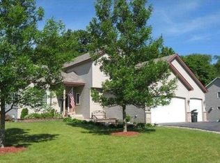 4612 Hummingbird Trl NE, Prior Lake, MN 55372