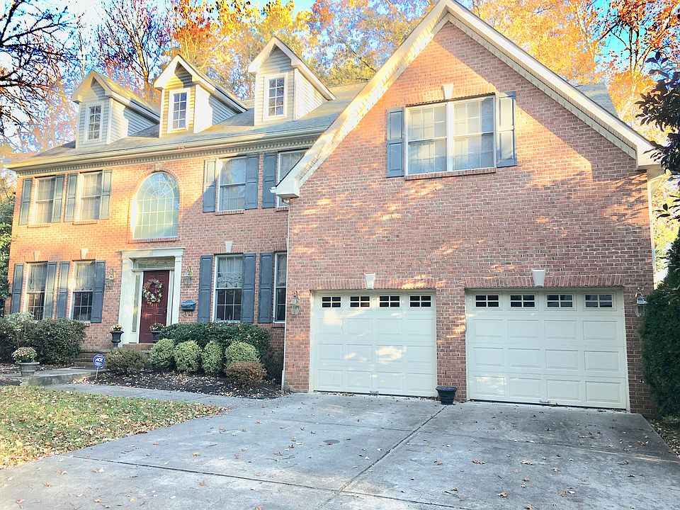 Stunning Executive Colonial