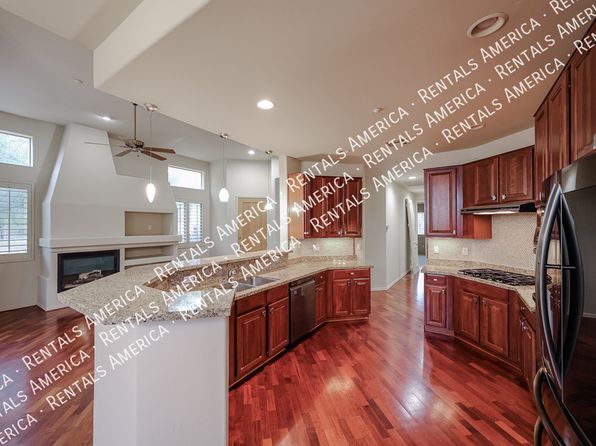 7402 E Hum Rd APT 16