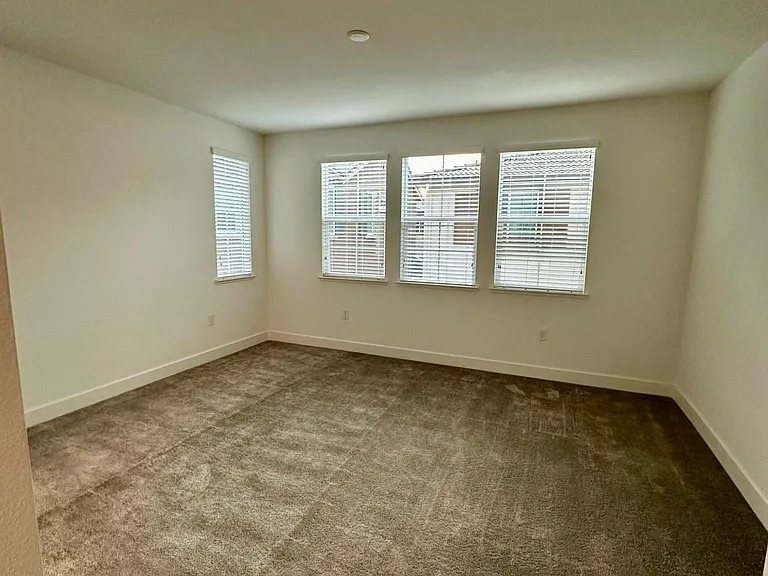 1363 S Didion Pl — Photo 6