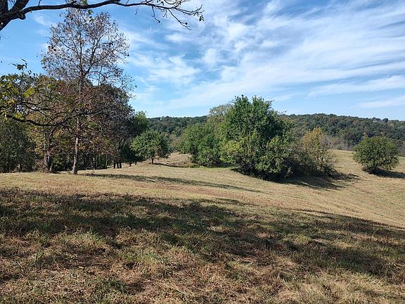 3rd image of 00A Crooked Creek Rd