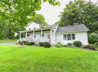 403 Stone Rd, Pittsford, NY 14534