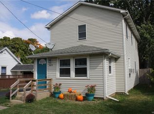 1571 Franklin St, Olcott, NY