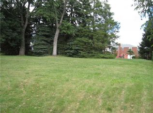 355 Marbury Rd, Bethel Park, PA 15102
