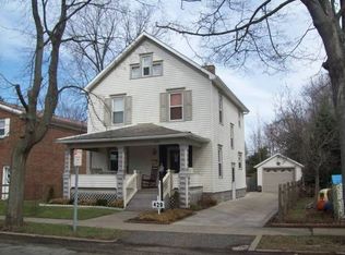 429 Fair Ave NE, New Philadelphia, OH 44663