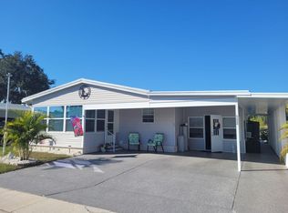 6233 Forest Lake Dr #334, Zephyrhills, FL 33540