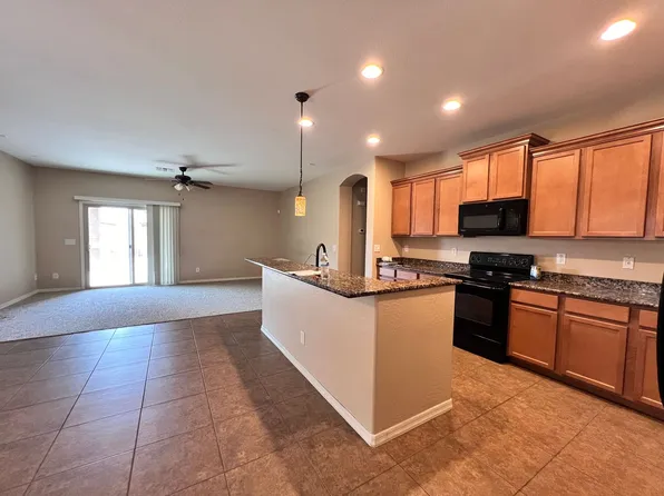 1418 W Crape Rd, San Tan Valley, AZ 85140