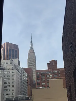 Rented by Manhattan Spaces | media 19