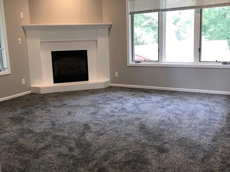 11020 W River Rd — Photo 14