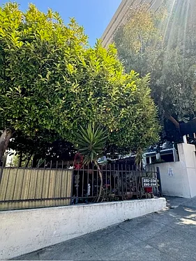 2164 Taylor St — Photo 2
