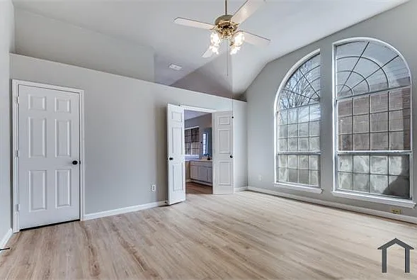 8371 Deep Green Dr — Photo 4