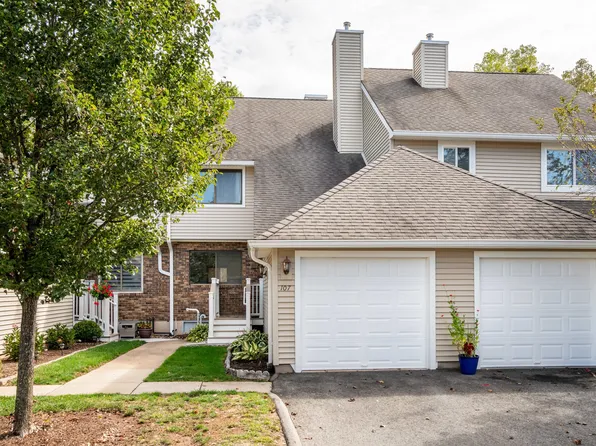 107 Fox Run Court #107, Newington, CT 06111