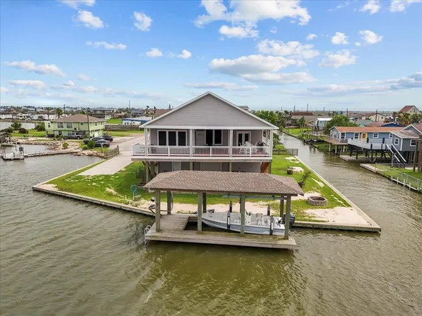 7014 Terrasso Dr, Hitchcock, TX 77563