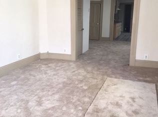 668 E Market St, Huntington, IN 46750