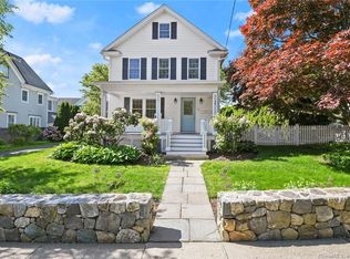 35 Catoonah St, Ridgefield, CT 06877
