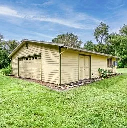 4526 Jones Rd — Photo 31