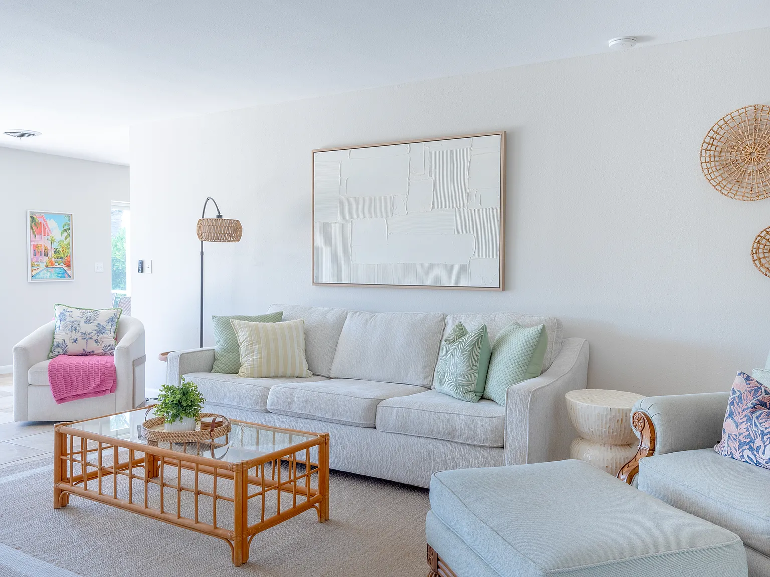 1105 Caples St — Photo 3