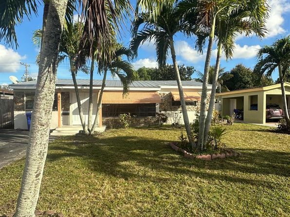 2221 Bahama Dr #2221