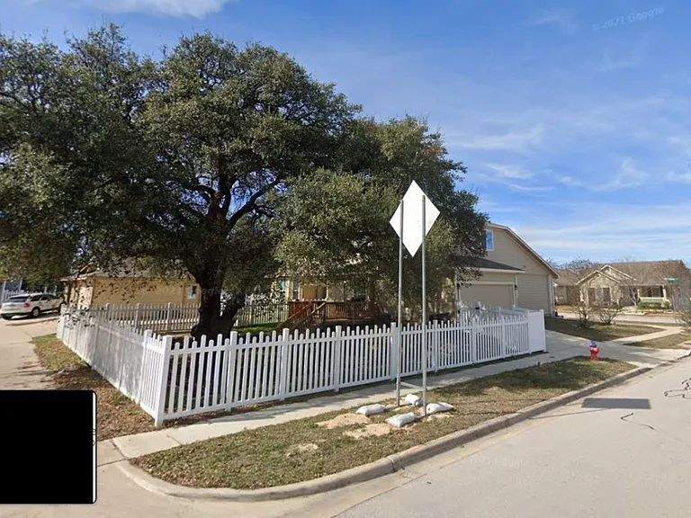 1509 Rices Crossing Ln — Photo 16