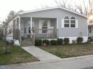 100 Iris Pl, Williamstown, NJ 08094